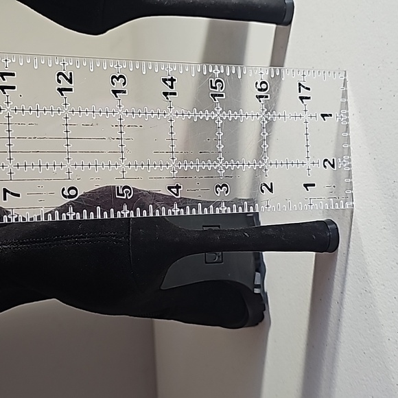 JLO Coblin Over The Knee Boot Black Suede 5" heel Flirty 9.5 Ankle Side Zip VGUC - Picture 15 of 16